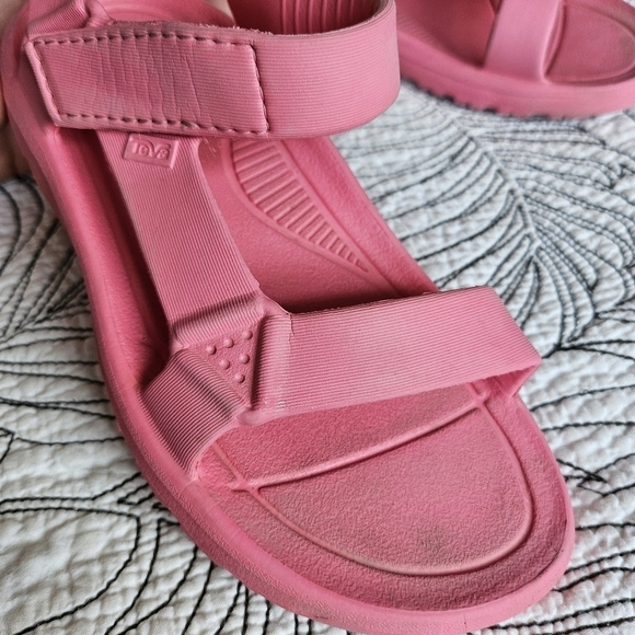 VGUC Teva Hurricane Drift Sandal Pink Big Kid 1 Waterproof adjustable - Picture 3 of 13